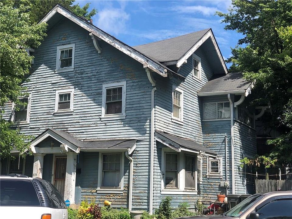 2nd image of 806 Fairfield Ave
