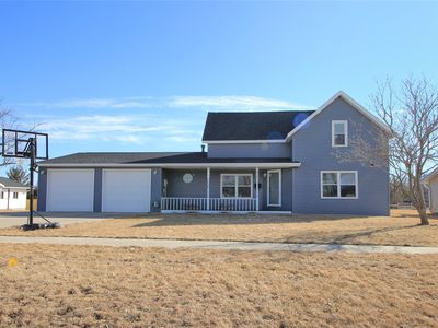 410 SE Mills St, Greenfield, IA, 50849