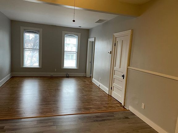 5th image of 370 Virginia St #3