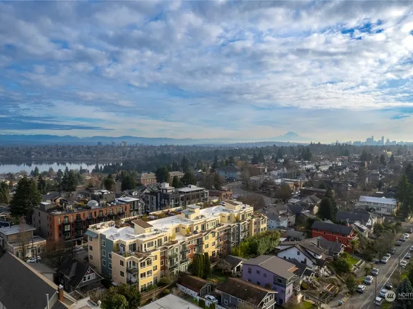 6801 Greenwood Avenue N #411, Seattle, WA 98103