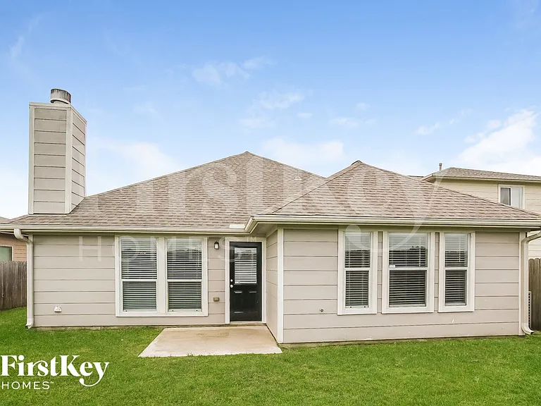 1419 Rosebay Rd — Photo 15