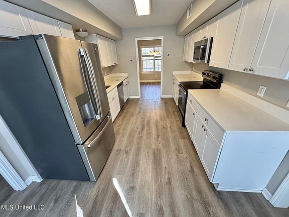 4th image of 4497 Star Landing Rd