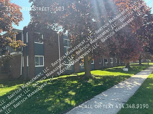 3515 48th St #103 Photo 1