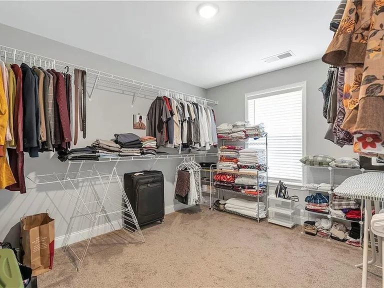 2627 Chase Rdg — Photo 20