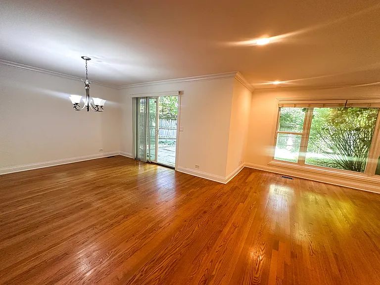 470 Green Bay Rd. — Photo 14