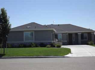 7920 Zilli Dr, Tracy, CA