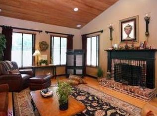29 Hawthorne Est, Saint Louis, MO 63131