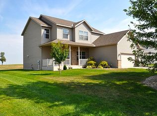 5804 Tee To Green St, Saint Cloud, MN 56304