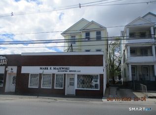 1720 E Main St #1, Waterbury, CT 06705