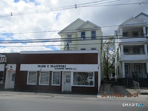 1720 E Main St Photo 1