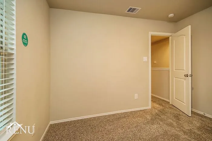 2407 Heeney Park Ln — Photo 13