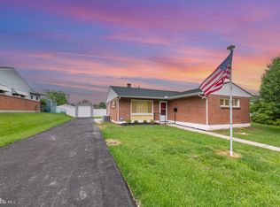 2464 Woodcroft Rd, Parkville, MD 21234