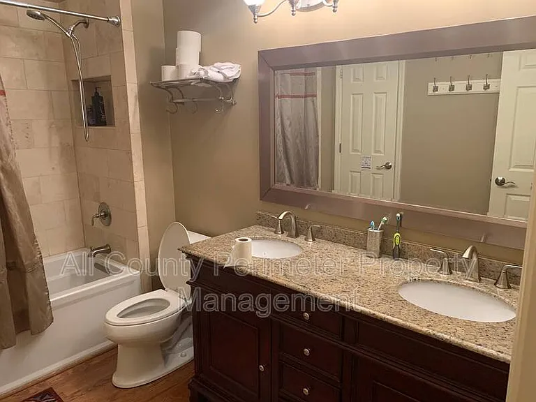 2345 Bray Ct NE — Photo 17