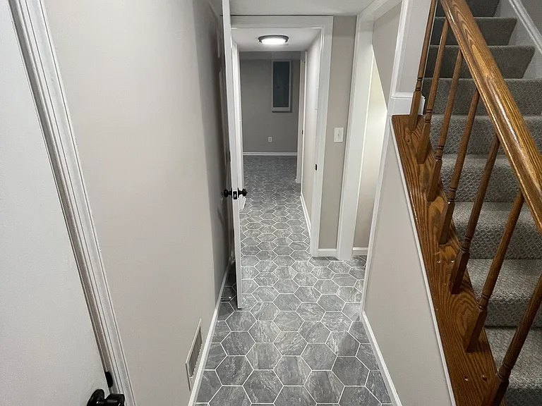 311 Lynn Manor Dr — Photo 1