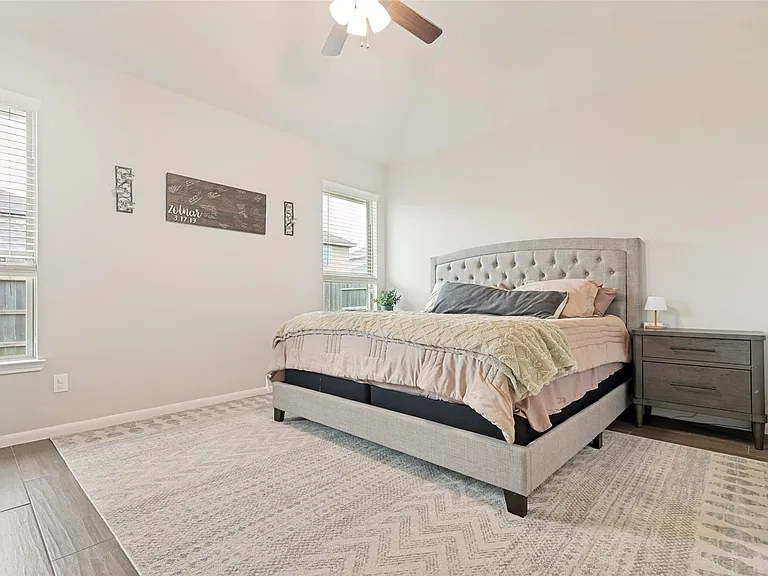 1902 Middle Pass Ln — Photo 14