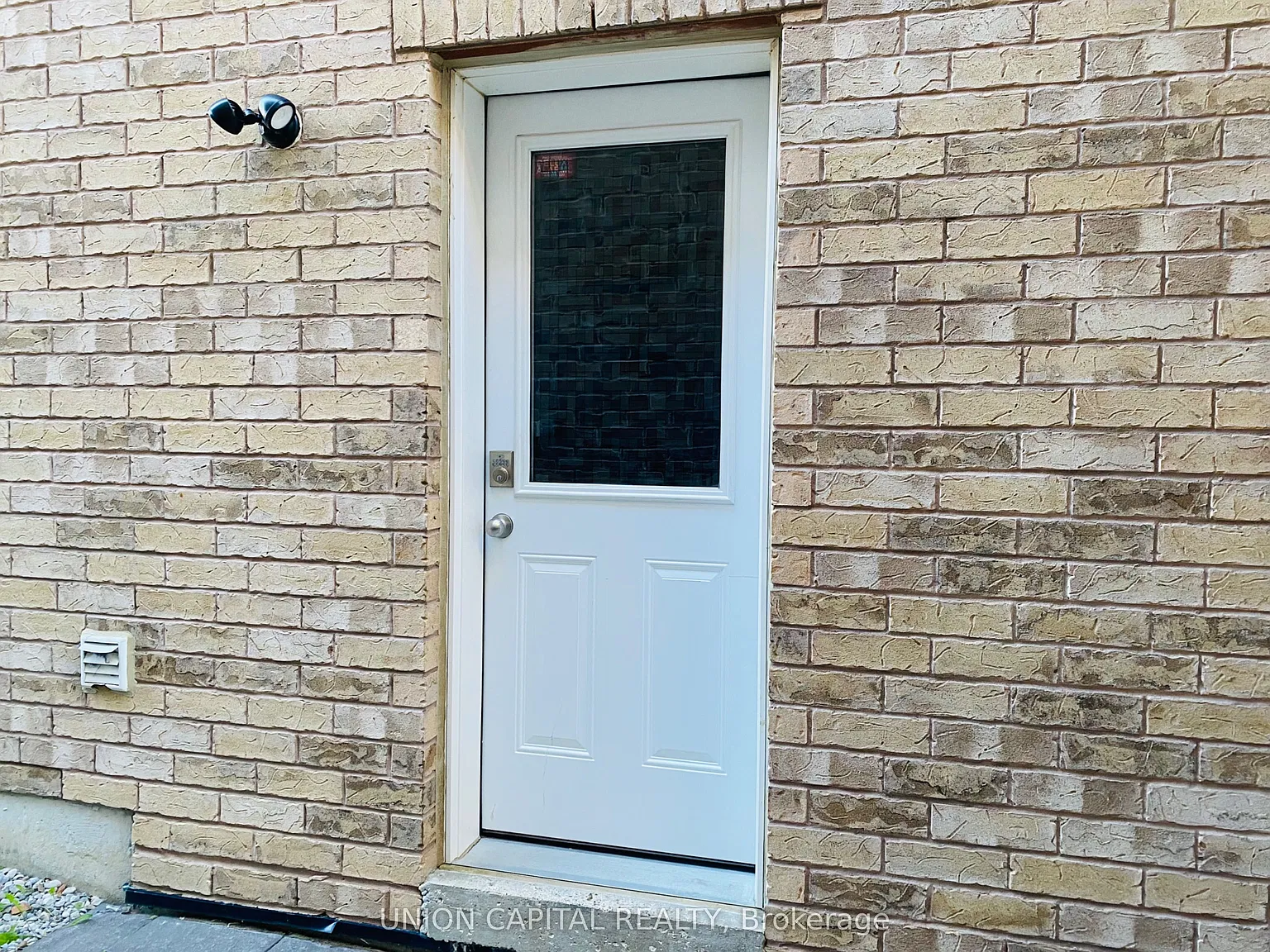 2 bed, $1,750 — Photo 3