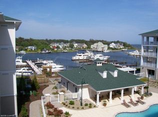 150 Lands End Rd APT A31, Morehead City, NC 28557