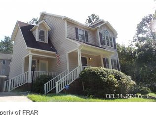 876 Hilton Dr, Fayetteville, NC 28311