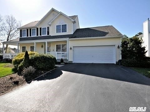 3rd image of 30 Summerfield Dr