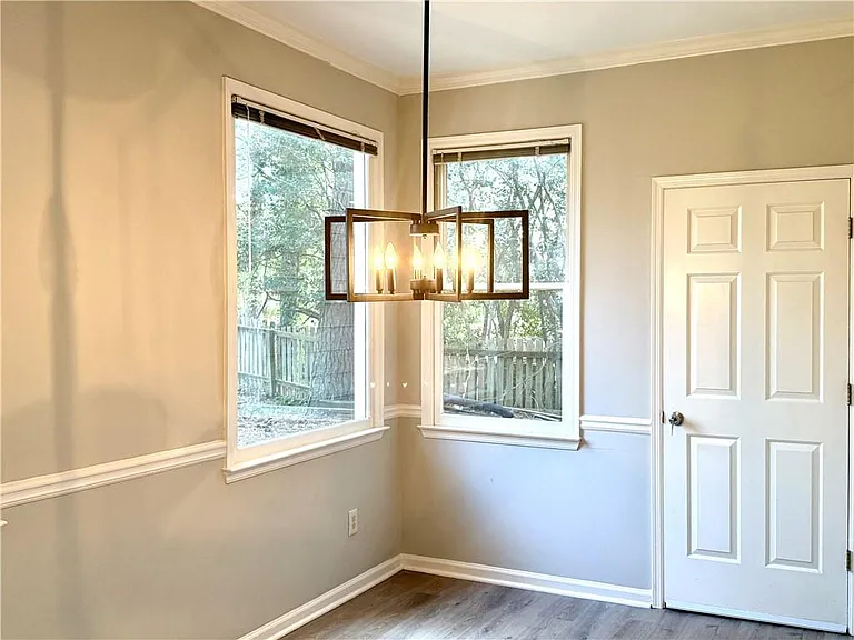 11175 Linbrook Ln — Photo 9