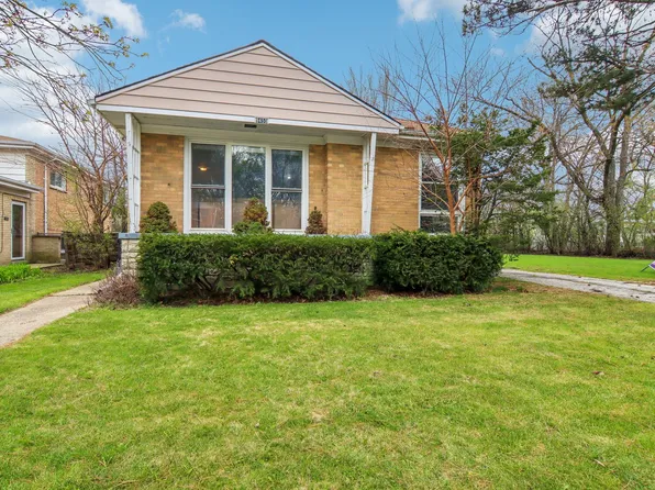 9450 Crawford Ave, Skokie, IL 60076