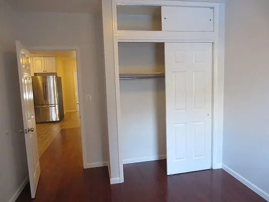 Rented by Parlor Real Estate Corp | media 8