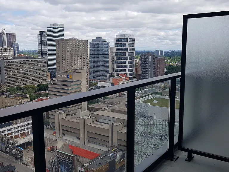 20 Edward St #2420 — Photo 12