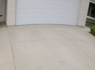 4461 Robinwood Cir, Irvine, CA 92604