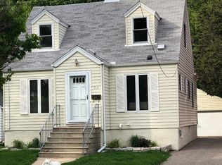 113 S Brittingham Pl, Madison, WI 53715