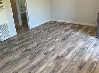 2425 W 182nd St #7, Torrance, CA 90504