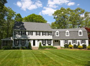 62 Russett Hill Rd, Sherborn, MA 01770