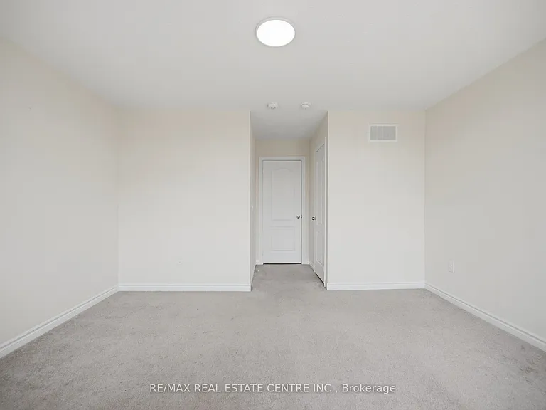 99 Colville Pl — Photo 37