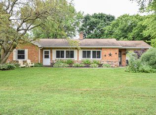 237 E 4 Mile Rd, Wind Point, WI 53402