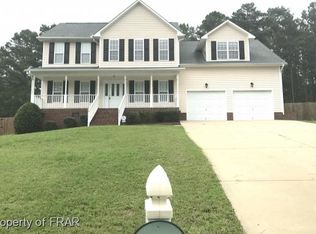 622 Pinevalley Ln, Sanford, NC 27332
