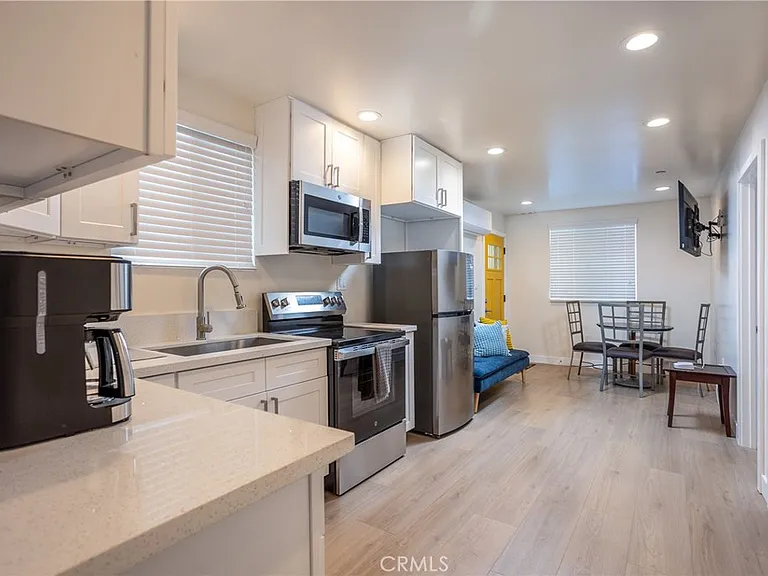 3121 Obama Blvd — Photo 8