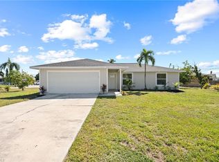17299 Phlox Dr, Fort Myers, FL 33967