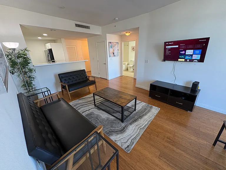 530 K St #711 — Photo 29