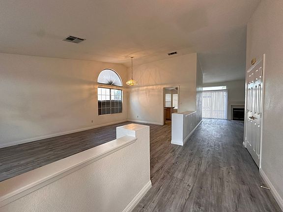 4th image of 6521 Bellwood Ct