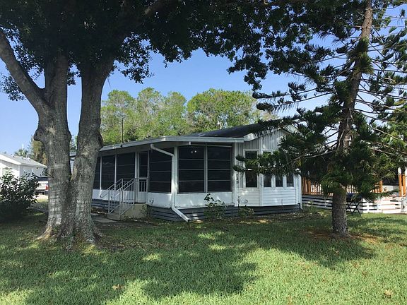 2nd image of 820 Barnes Blvd #D20