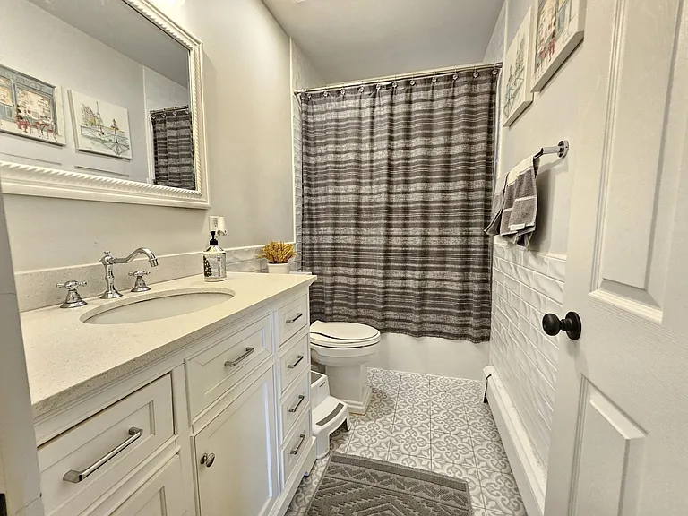 Full Bath (Second Floor)
