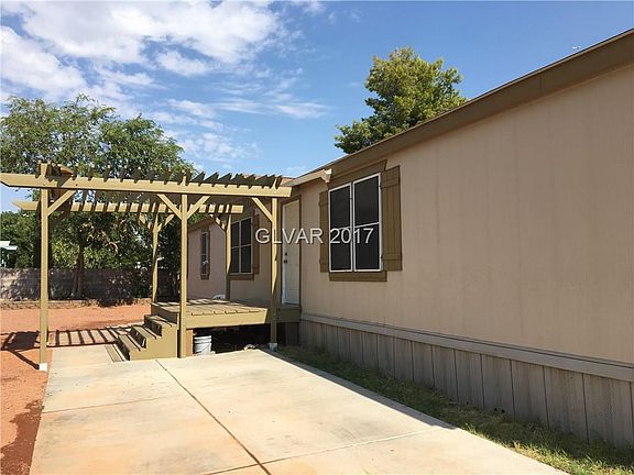 2nd image of 4770 Saguaro Way