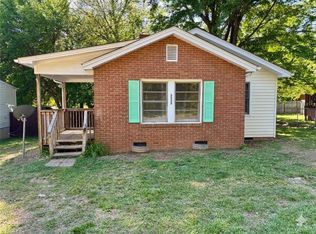 3235 Wellingford Dr, High Point, NC 27265