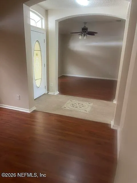 4 bed, 3.0 bath, 2114 sqft, $2,600 — Photo 4