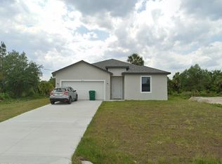 5012 S Peachtree Cir, Labelle, FL 33935