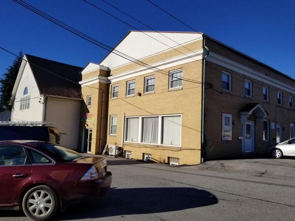 110 N Main St APT 2B