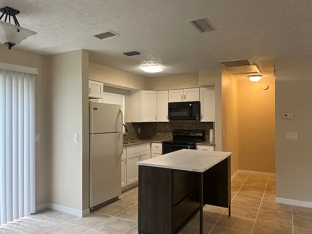 2018 E Rampart St — Photo 7