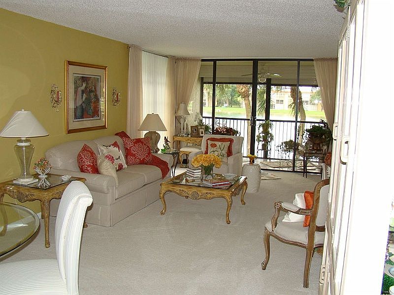 1st image of 6024 Coral Lake Dr