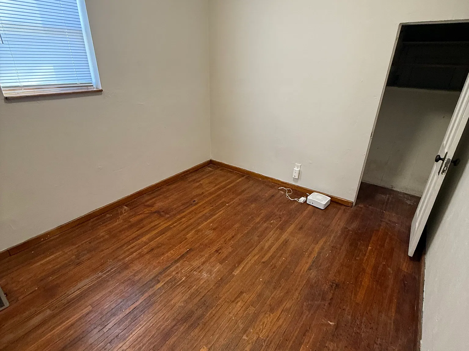2 bed, $795 — Photo 2