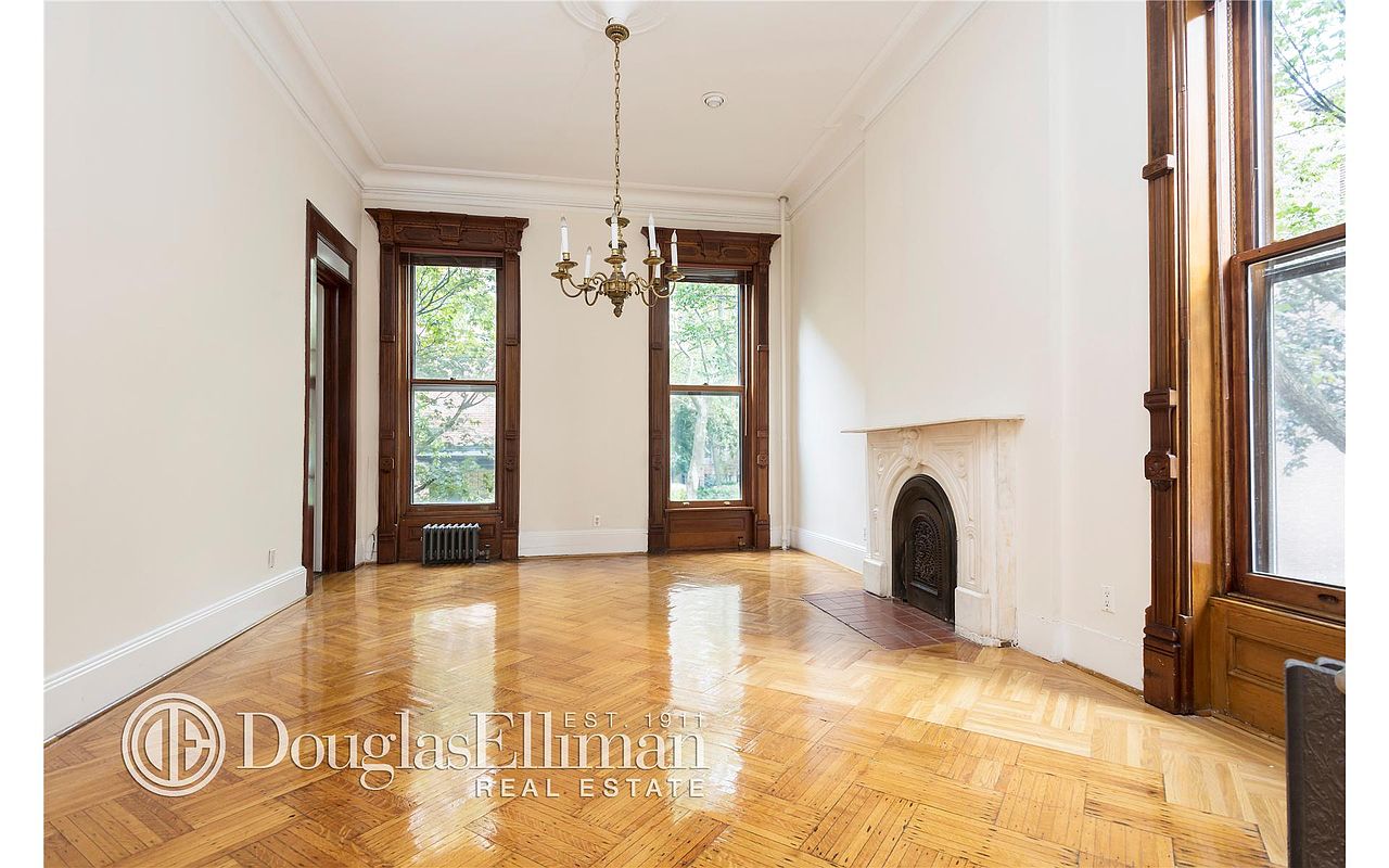 93 Eighth Avenue #PARLOR in Park Slope, Brooklyn | StreetEasy
