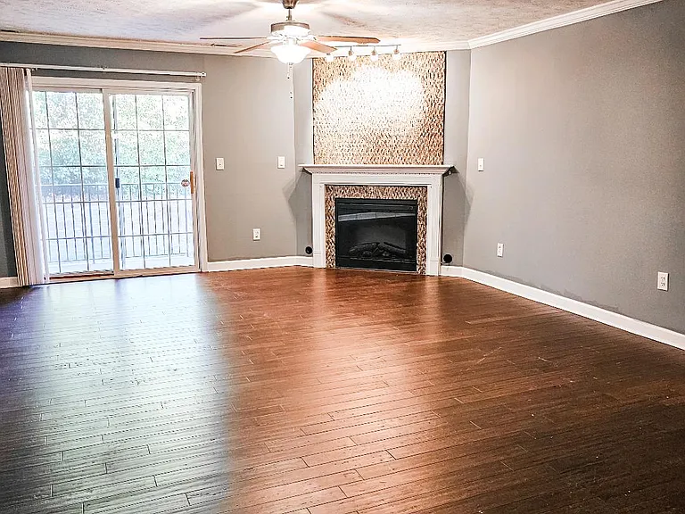 1750 Renwick Dr #104 — Photo 12